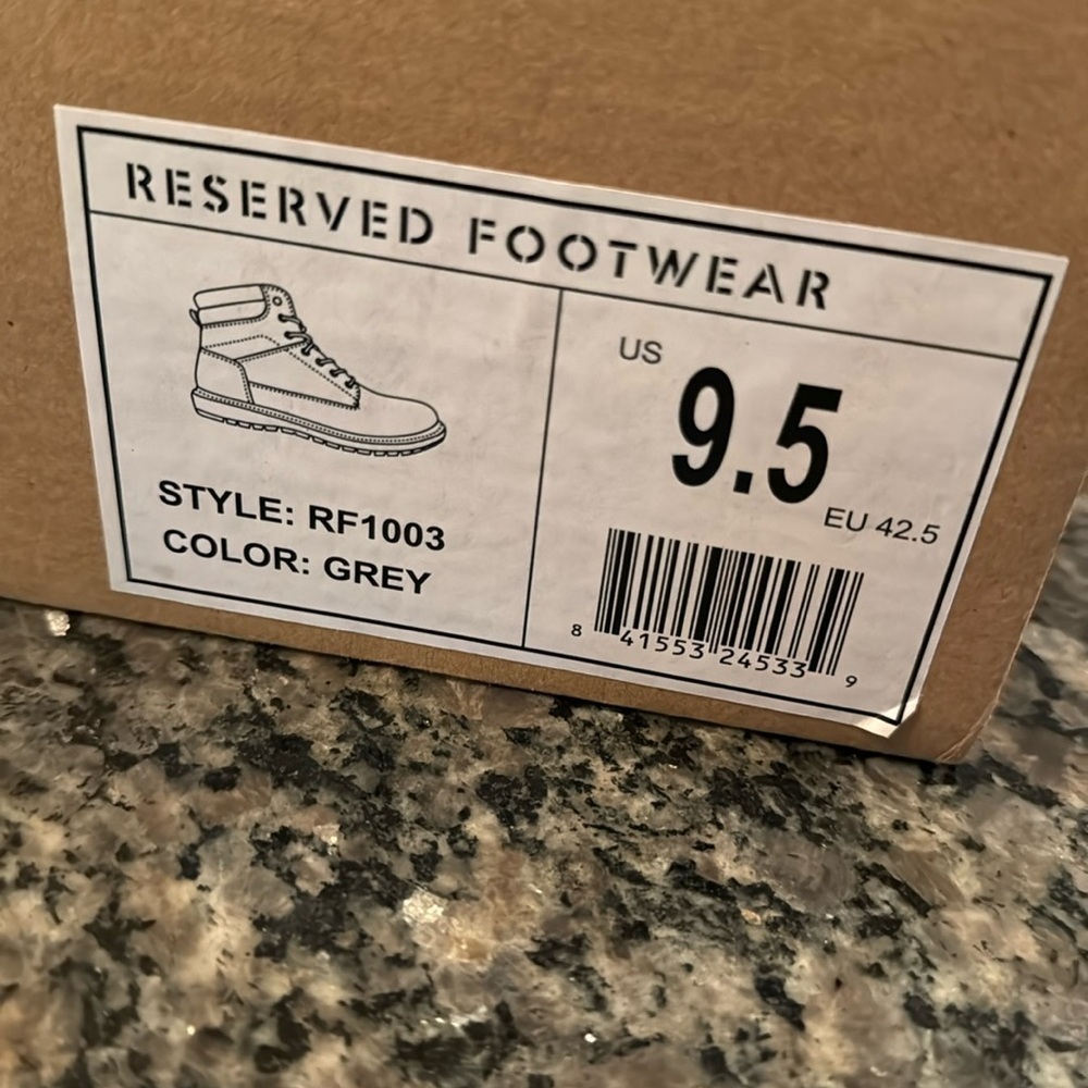 Reserved Footwear desert boots grey NIB 9.5 - Picture 8 of 9